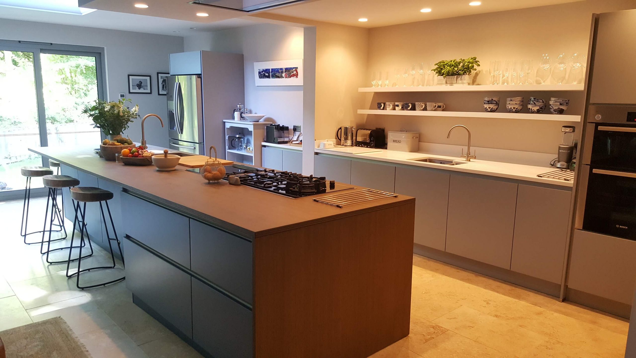 Handless system with Bamboo