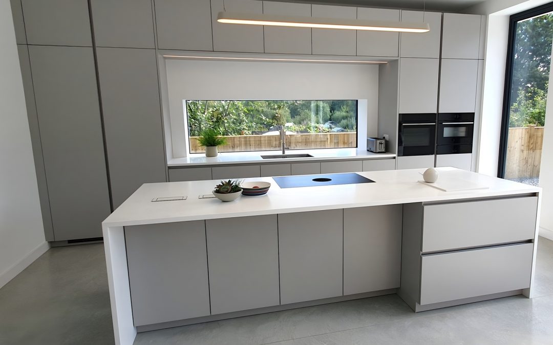 Minimal Handless Design