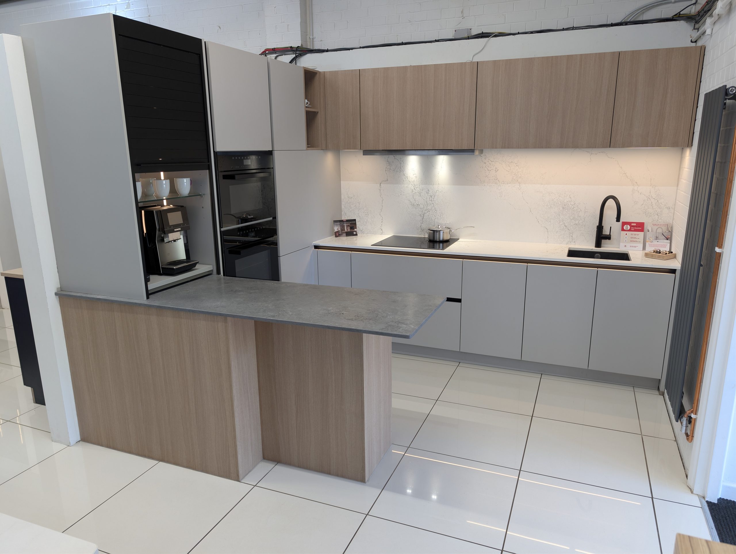 Ex-display kitchen