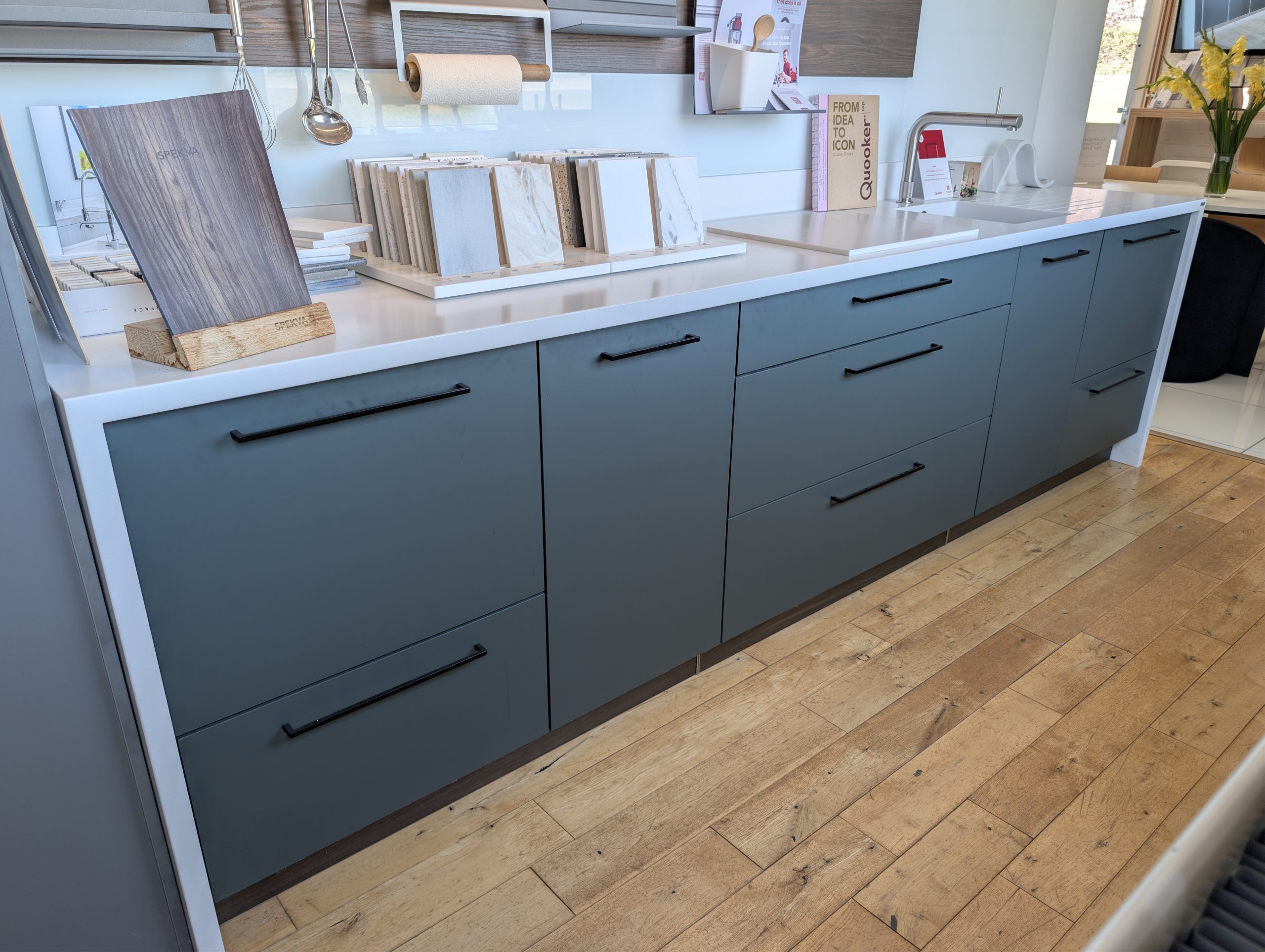 Ex-display kitchen