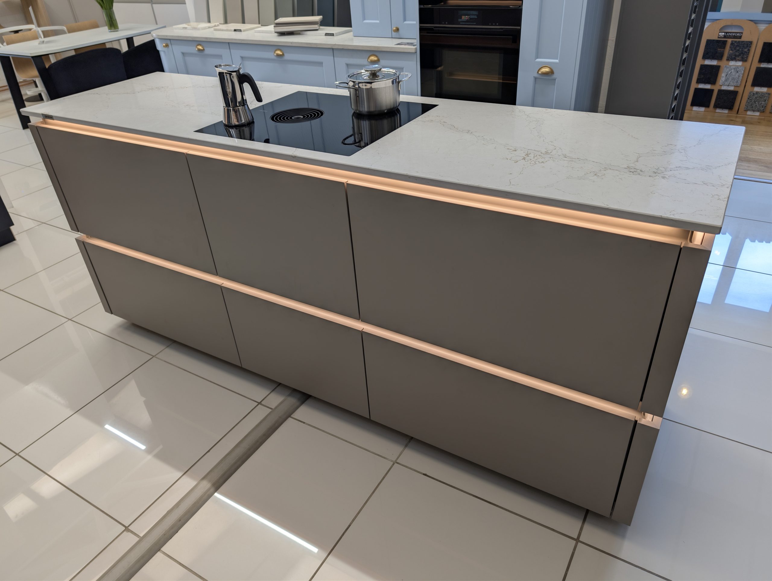 Ex-display kitchen