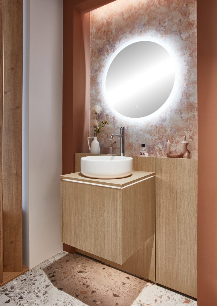 Faro oak cloakroom vanity with round mirror