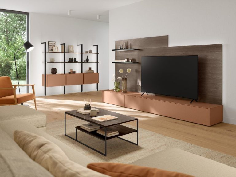Sand textured media unit with open metal shelving